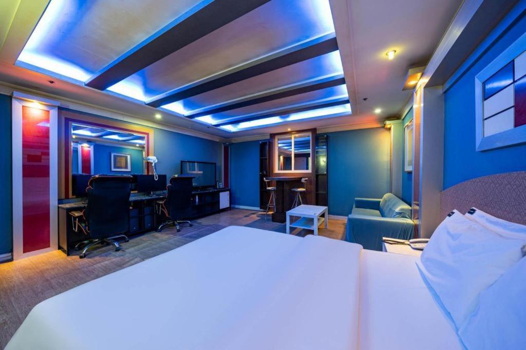 Hotel Head-One Idzsongbu Kültér fotó