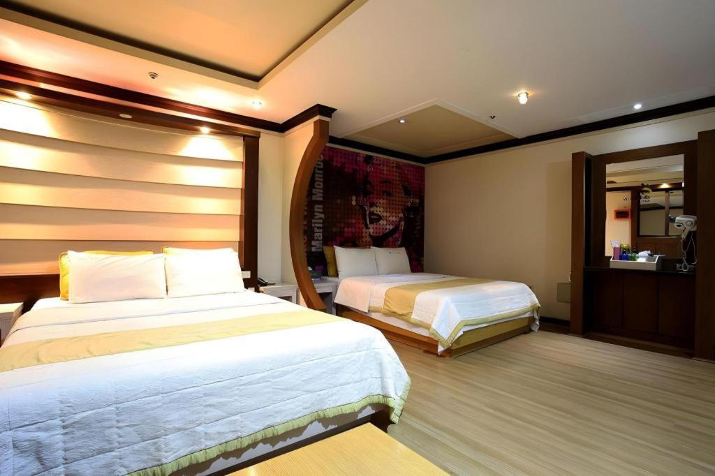 Hotel Head-One Idzsongbu Kültér fotó